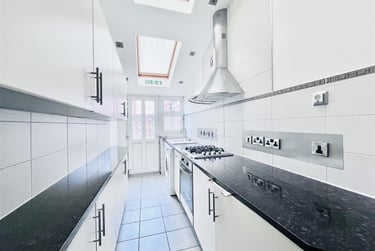 2 bed flat, Castle Boulevard, Lace Market, Nottingham, NG71FE - Image 7